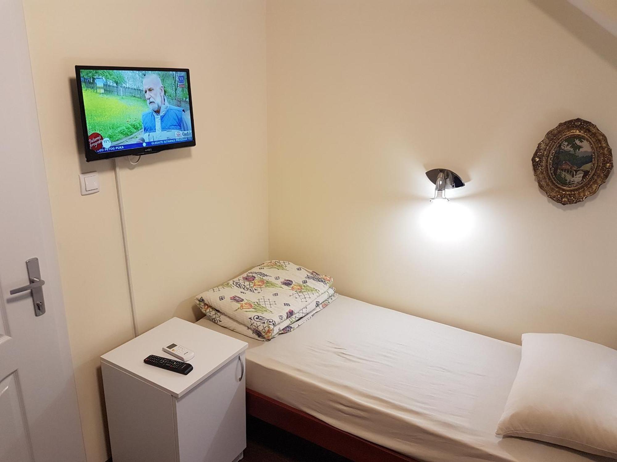 Hostel Beko Valjevo Habitación foto