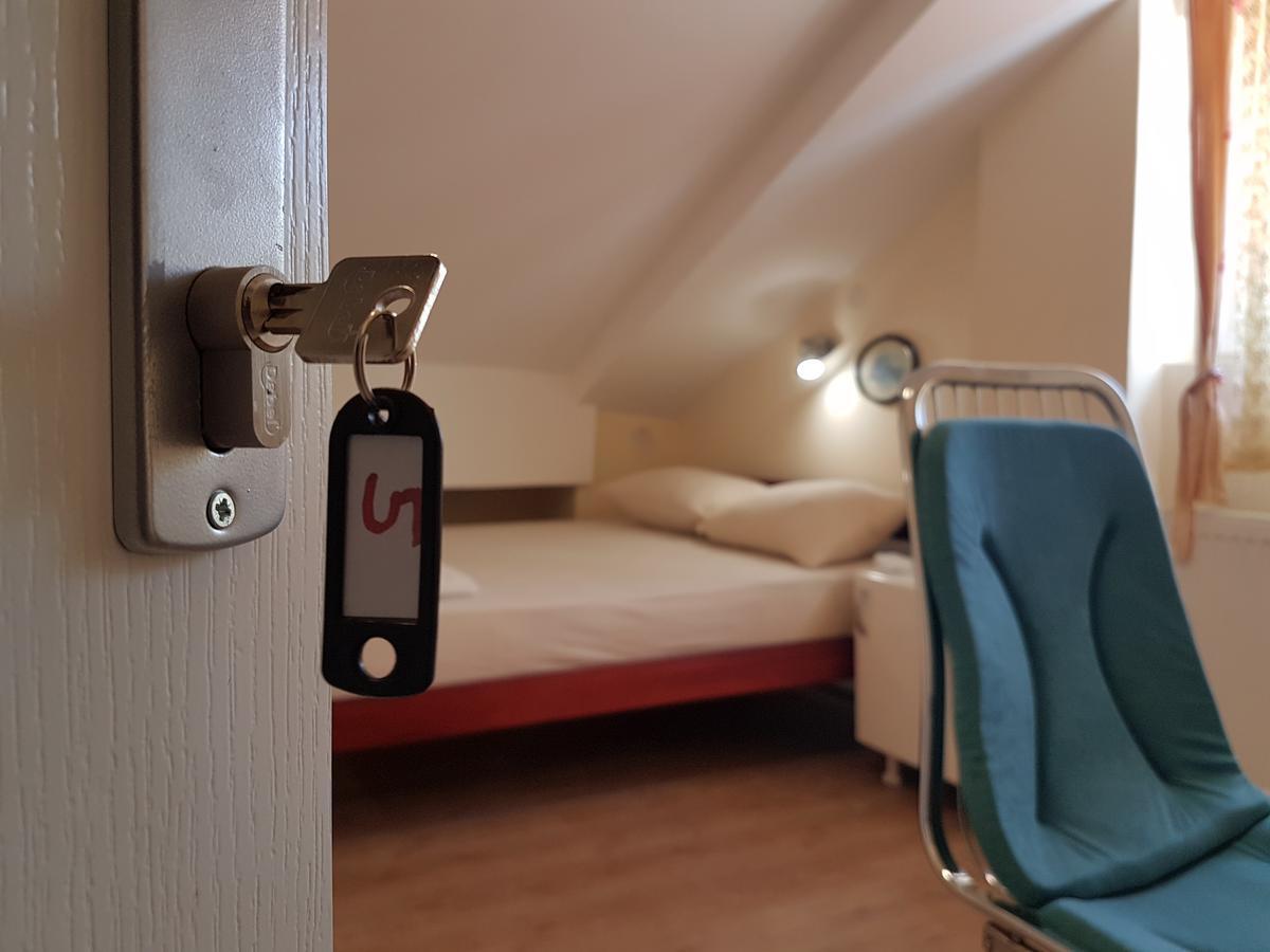 Hostel Beko Valjevo Habitación foto